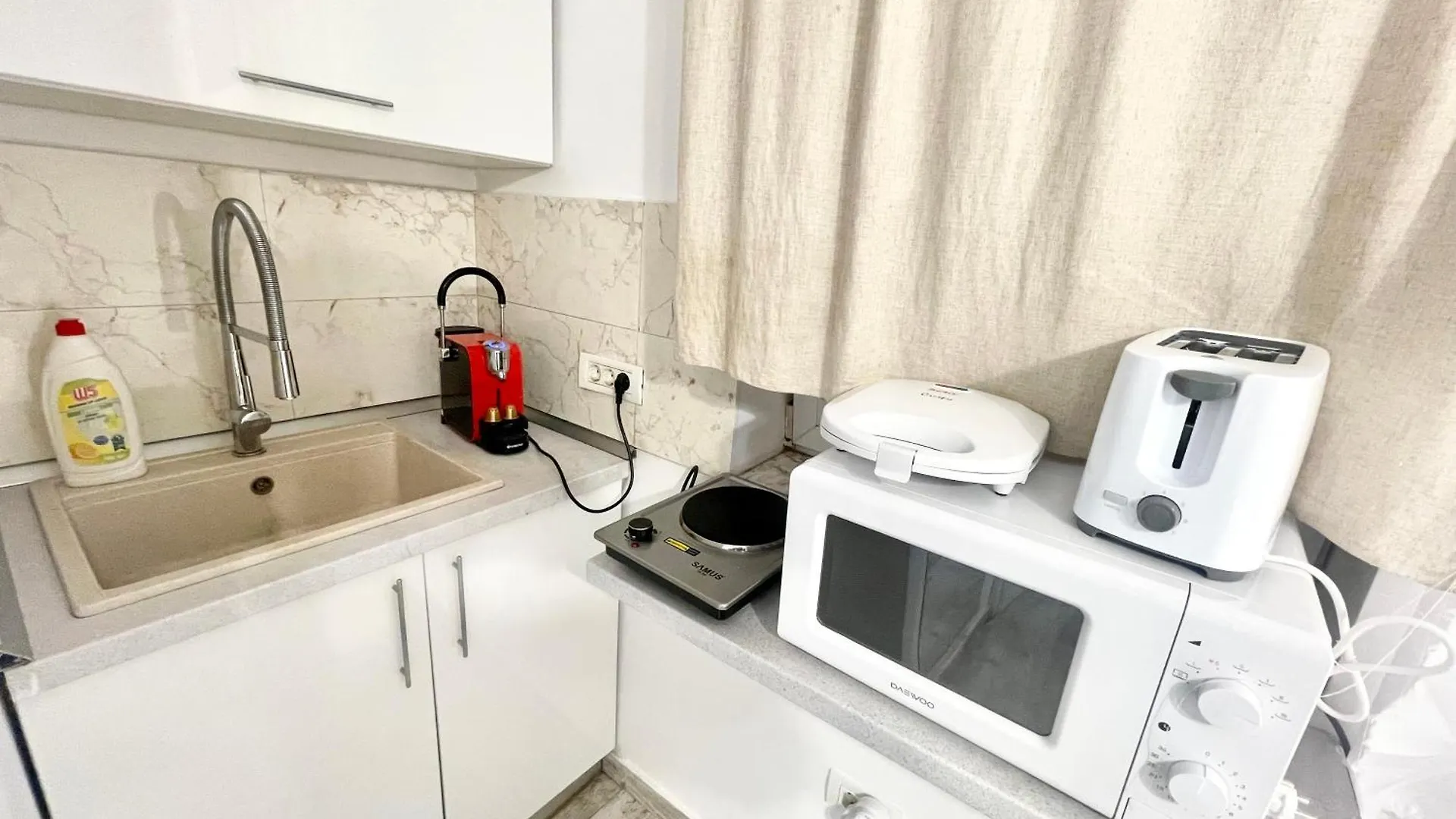 Prime 4 Apartment Bucharest 0*,