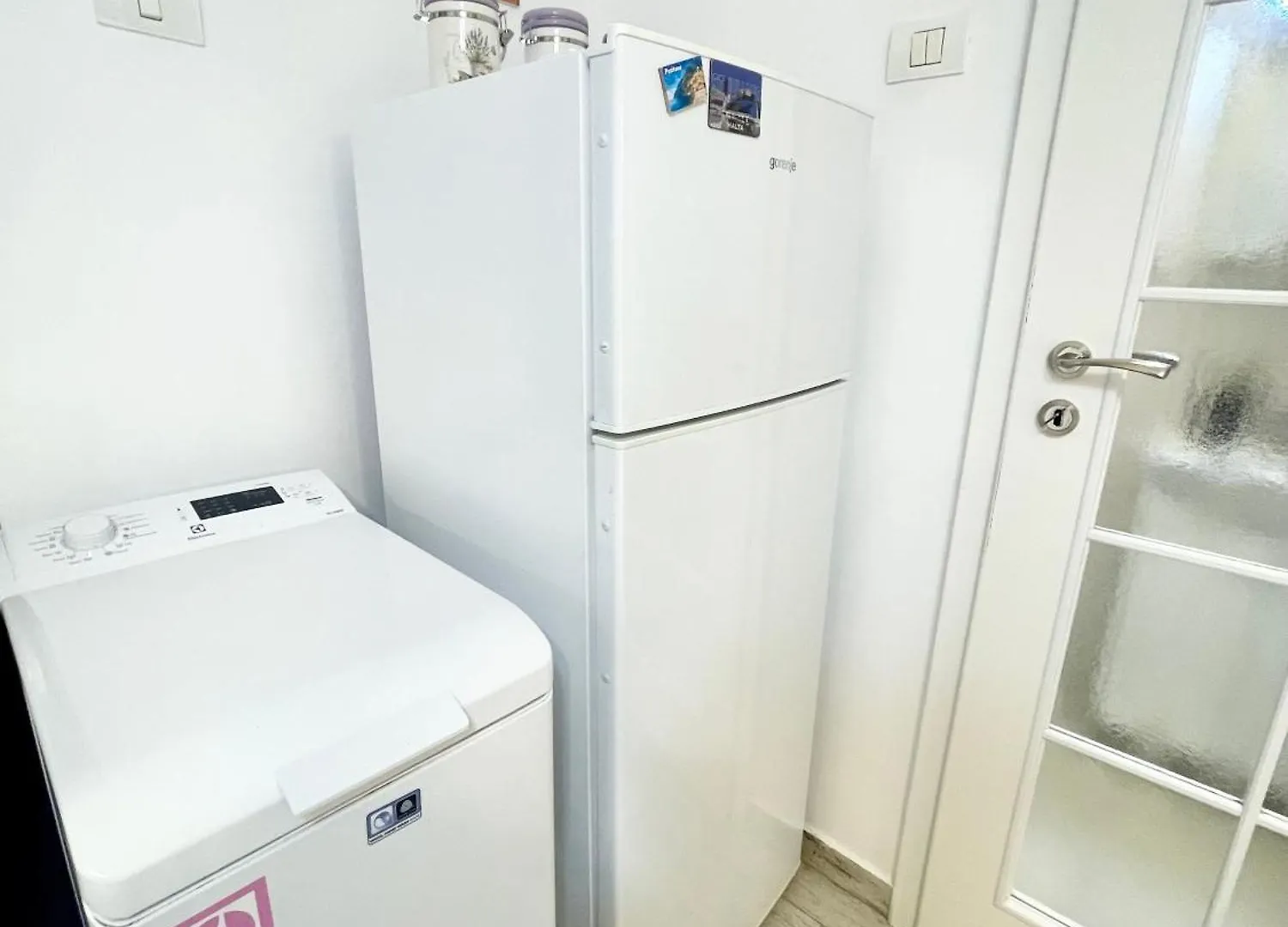 Prime 4 Apartamento Bucareste 0*,  Roménia